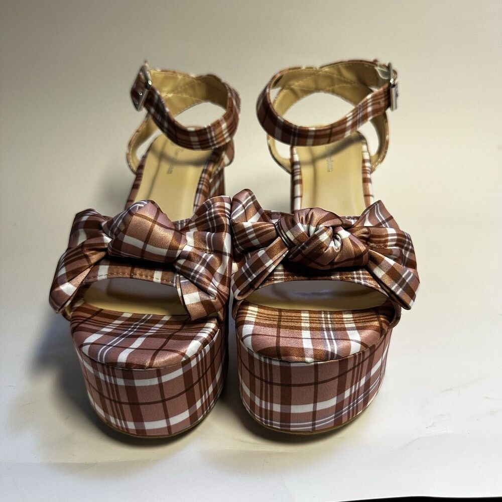 Journee Collection  Size 9 Plaid Platform Sandals Bow Ankle Strap Heels NIB